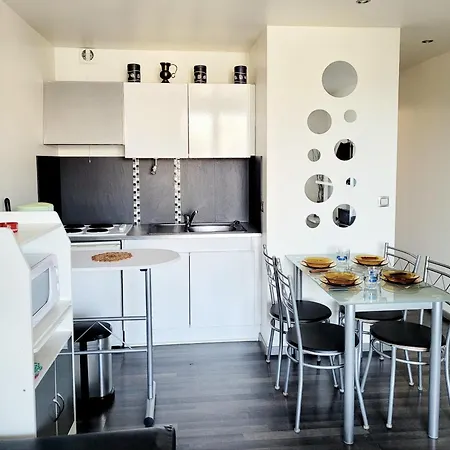 Moderne Rdc - Terrasse - Parking - Proche - Fr-1-794-140 *